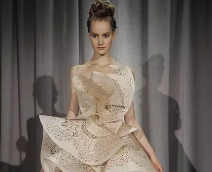 激光打标为服装提供新的时尚脉搏