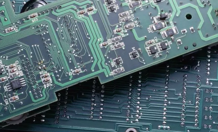 PCB专用激光打标机：电路板行业的闪光点