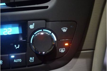 激光打标汽车内饰，打造专属您的非凡享受