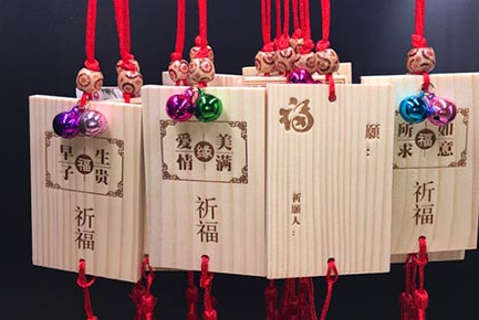 激光雕刻旅游纪念品，让您回忆不褪色