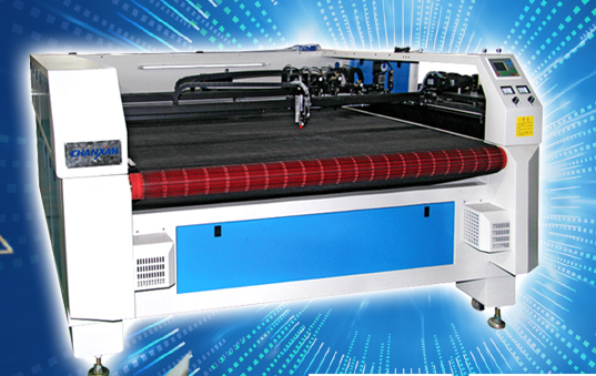 创轩鞋材激光画线切割一体机感恩回馈，为您省时省力省人工！