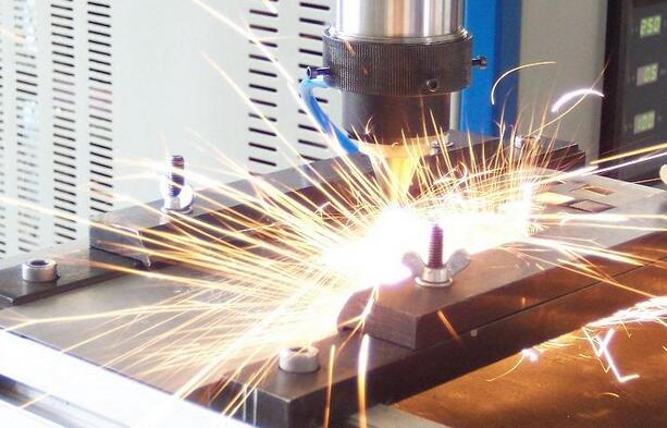 激光切割机如何切割穿孔？