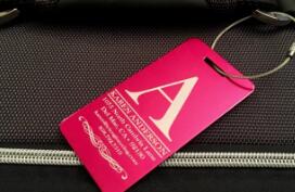 激光打标行李牌 防丢有妙招