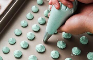 激光焊接裱花嘴，百变造型易如反掌